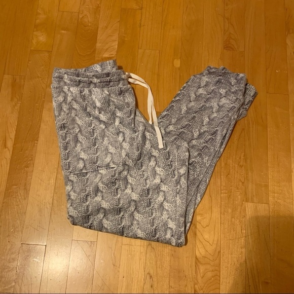 Ladies Cozy Fleece Gray Lounge Pajama Set Small - Picture 8 of 16